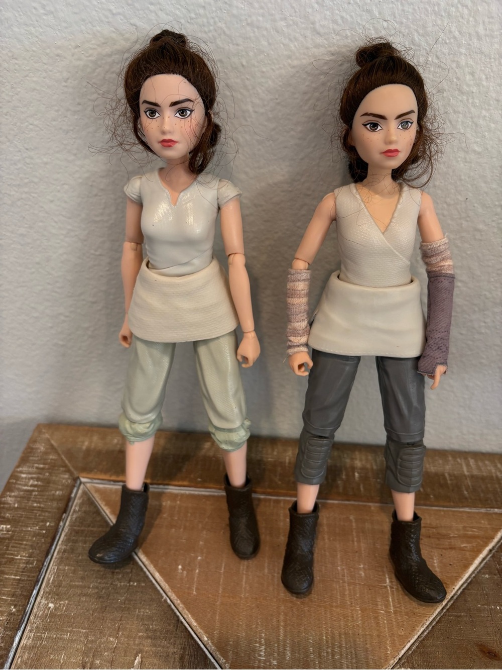 Star Wars Forces of Destiny Rey of Jakku 11 in doll figure Barbie set of 2